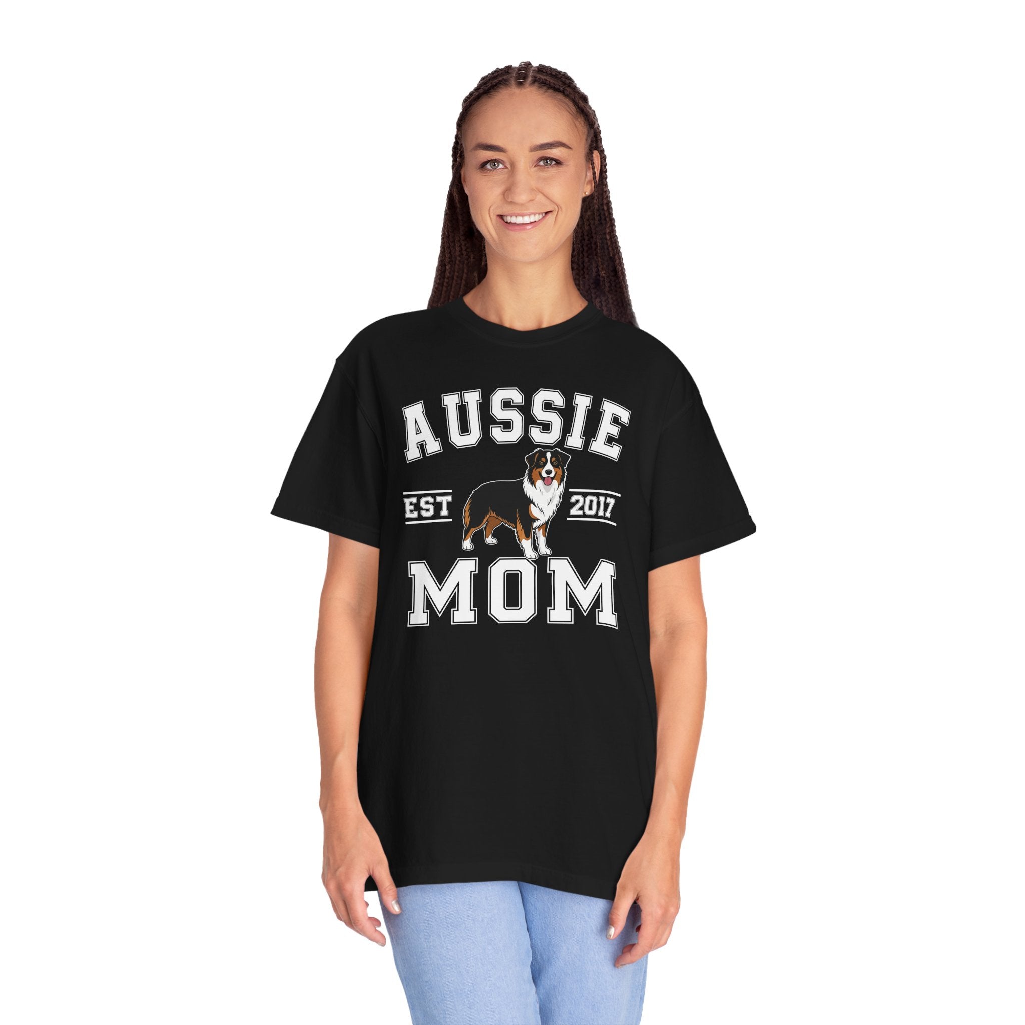 Close-up of Aussie Mom varsity design with Australian Shepherd on black tee