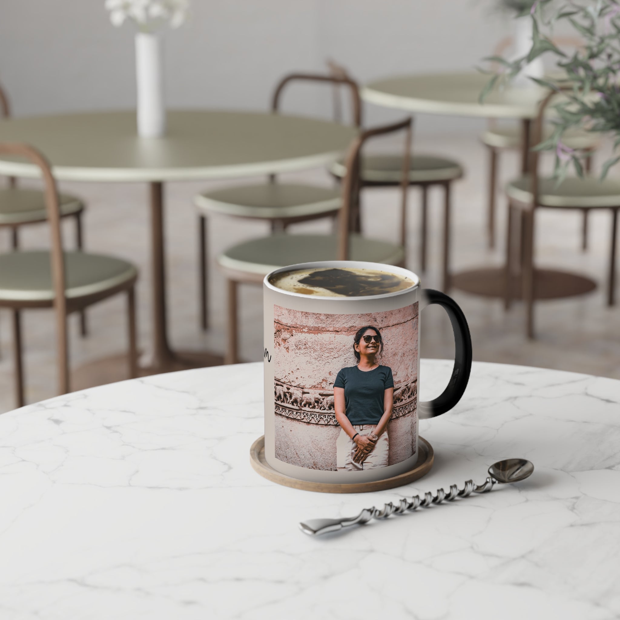 Best Mum custom photo magic mug detail - heat-sensitive design 11oz ceramic